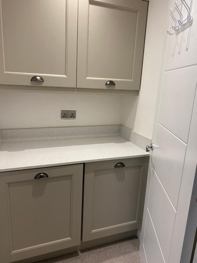 No. 3 Tomlinsons Apartments Ротбъри Екстериор снимка
